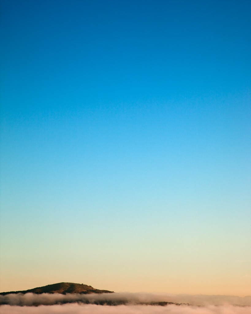 http://ericcahan.com/wp-content/uploads/2011/03/Sea-Cliff-San-Francisco-CA-Sunrise-6-57am-Plate-1.jpg